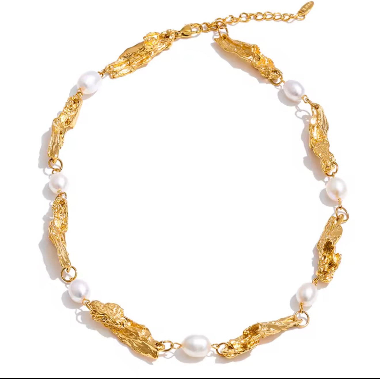 Sandra Gold necklace