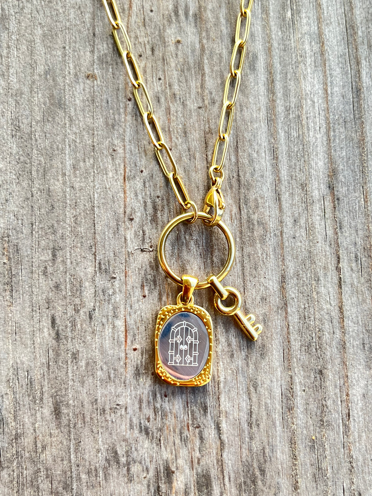 Dalet Chunky Necklace Gold – Lighthouse Boutique